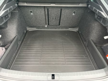 2026 Skoda Octavia - thumbnail 9