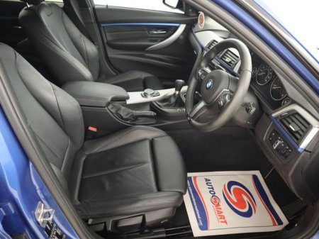 2015 BMW 3 Series - thumbnail 9