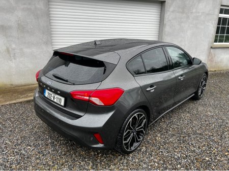 2020 Ford Focus - thumbnail 9