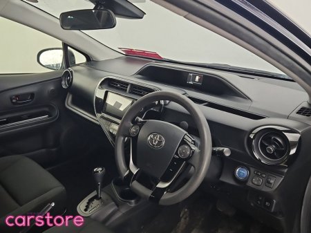 2019 Toyota Aqua - thumbnail 9