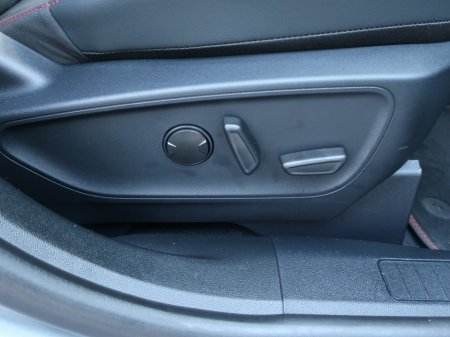 2026 Ford Kuga 2.5 Duratec 243PS PHEV ST-Line X Ed Auto €48,995 thumbnail