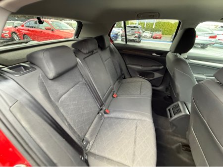 2022 Volkswagen Golf ACTIVE - 2.0L DIESEL - AUTO - 12M WARRANTY - CAR: €27,950 thumbnail