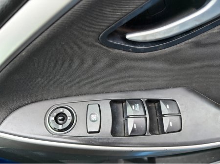 2017 Hyundai i30 SE BLUE DRIVE CRDI €9,950 thumbnail