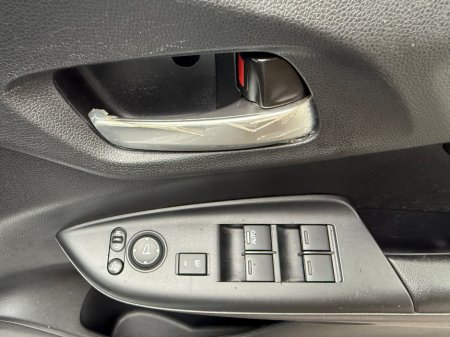 2018 Honda Fit - thumbnail 18