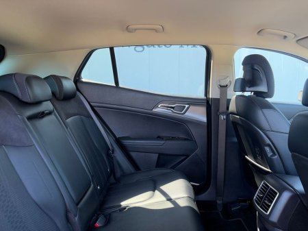 2024 Kia Sportage - photo 30
