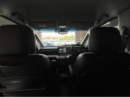 2020 Honda Stepwagon - thumbnail 16