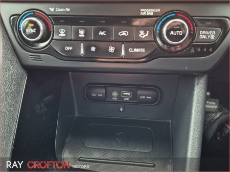 2018 Kia Niro - thumbnail 13