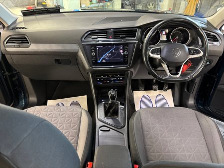 2022 Volkswagen Tiguan - thumbnail 12