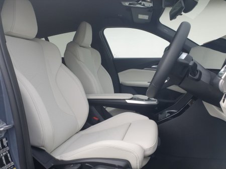 2026 BMW iX2 - thumbnail 12