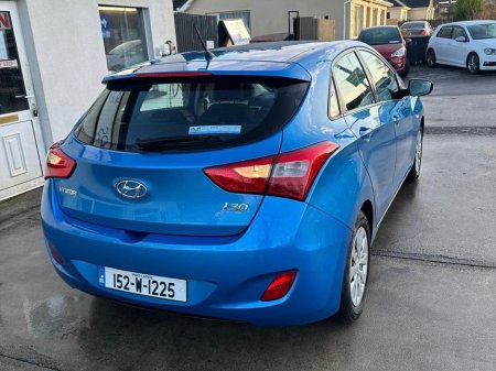 2015 Hyundai i30 BLUE 110PS 5DR SDRIVE €9,950 thumbnail