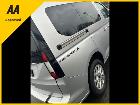 2025 Ford Grand Tourneo Connect - thumbnail 2