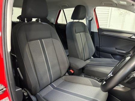 2021 Volkswagen T-Roc - thumbnail 22