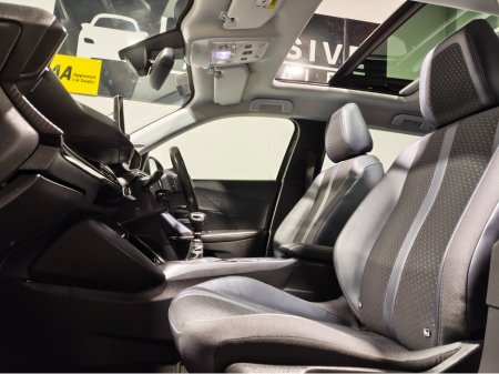 2020 Peugeot 2008 GT LINE 1.5 BLUE HDI 100 6 6.2 4DR €18,995 thumbnail