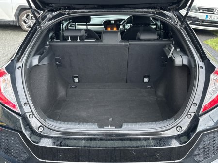 2018 Honda Civic 1.0 VTEC TURBO SR 5DR 129PS €13,950 thumbnail