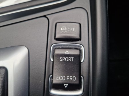 2013 BMW 3 Series - thumbnail 41