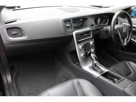 2017 Volvo S60 - thumbnail 20