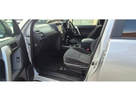 2021 Toyota Landcruiser - thumbnail 7