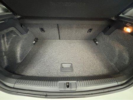 2016 Volkswagen Polo - thumbnail 11