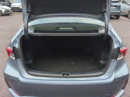 2021 Toyota Corolla COROLLA HYB LUNA SALOON thumbnail