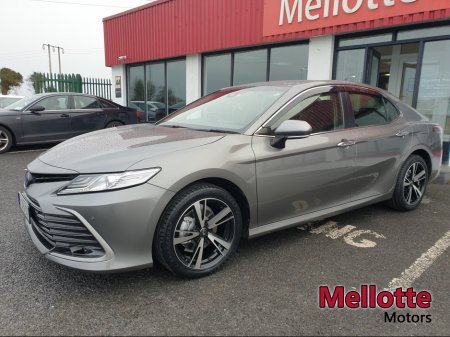 2022 Toyota Camry - view 2