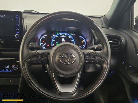 2023 Toyota Yaris Cross - thumbnail 14