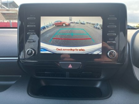 2021 Toyota Yaris 1.0 LUNA 4DR thumbnail