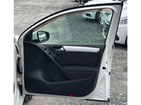 2012 Volkswagen Golf TSI 1.4L Automatic  Petrol (7484) €8,995 thumbnail