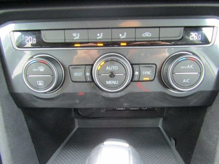 2020 Volkswagen Tiguan Allspace 2.0 TDI Match 150PS 5D Auto 4wd €33,950 thumbnail