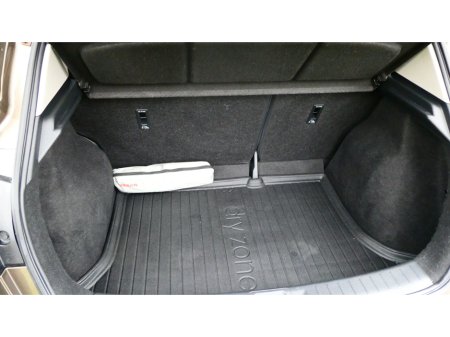 2015 Nissan Pulsar - thumbnail 7