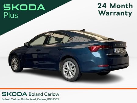 2024 Skoda Octavia - view 3