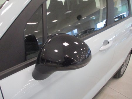 2025 Leapmotor T03  €19,950 thumbnail