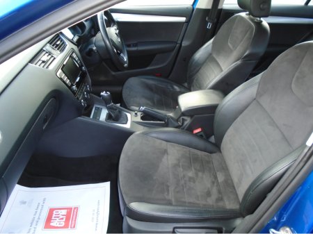 2016 Skoda Octavia 1.4 TSI SE L 150PS 5DR AUTO €11,999 thumbnail