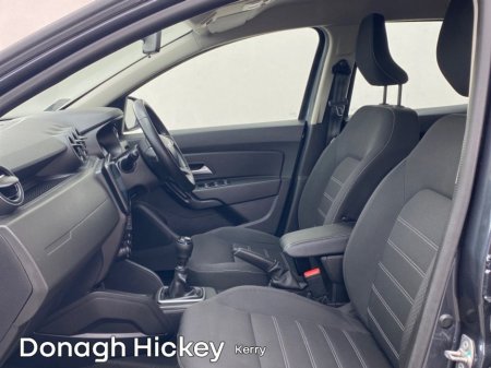 2023 Dacia Duster - view 4