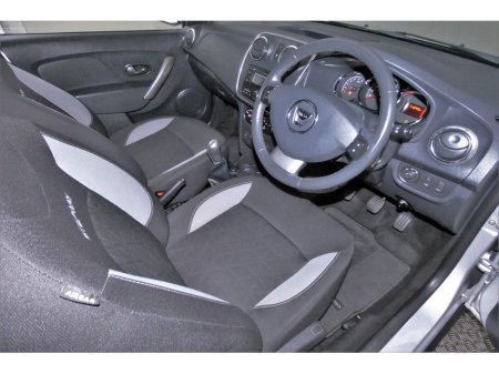 2015 Dacia Sandero Stepway - thumbnail 13