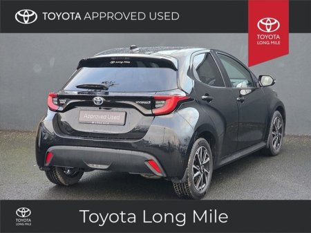 2022 Toyota Yaris 1.5 Hybrid Luna Sport 5Dr €19,949 thumbnail