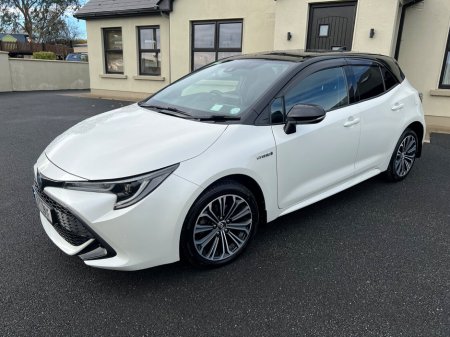 2019 Toyota Corolla 1.8 Hybrid Luna Sport Hatchback €19,950