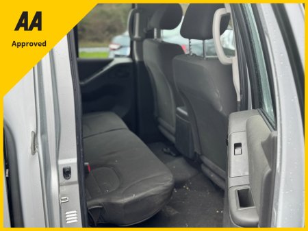 2015 Nissan Navara 2.5 DCI VISIA 4DR €12,500