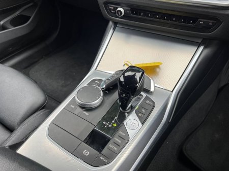 2021 BMW 3 Series - thumbnail 11