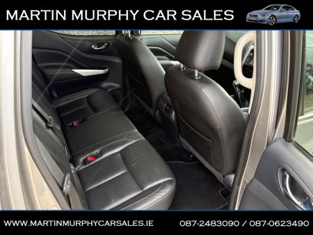 2016 Nissan Navara - thumbnail 16