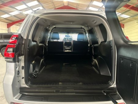 2024 Toyota Landcruiser LWB COMM 2.8 AUTO €59,950 thumbnail