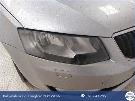2014 Skoda Octavia - thumbnail 25