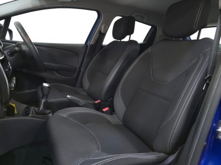 2017 Renault Clio  €10,950 thumbnail