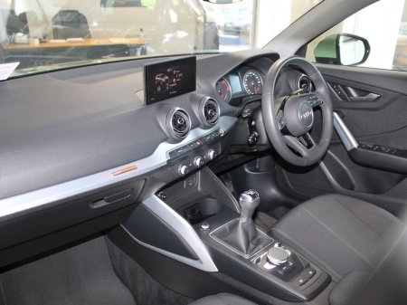 2022 Audi Q2 - thumbnail 9