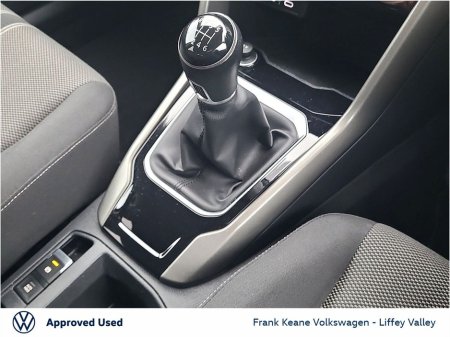 2021 Volkswagen T-Roc DESIGN 1.0 TSI 110BHP *CARPLAY & ANDROID AUTO* *PCP AVAILABLE* *FRONT & REAR SENSORS* €24,995 thumbnail