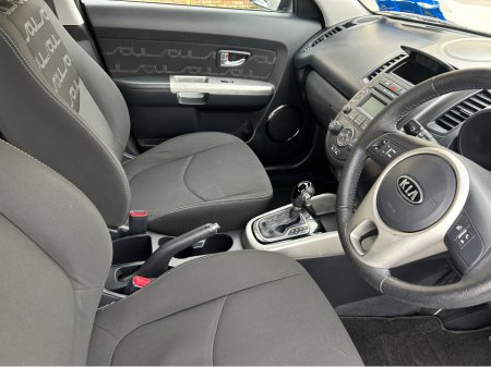 2012 Kia Soul - thumbnail 5