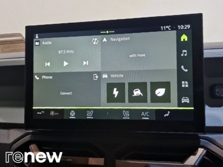 2026 Dacia Duster Extreme HEV 155 €36,135 thumbnail