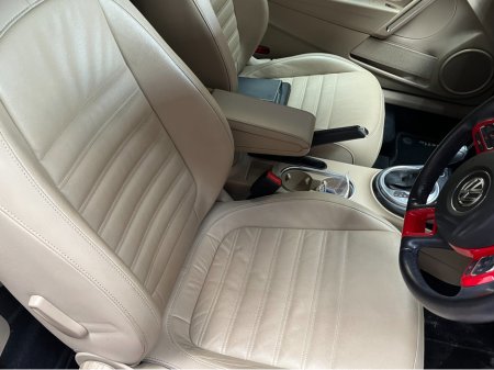 2018 Volkswagen Beetle - thumbnail 10