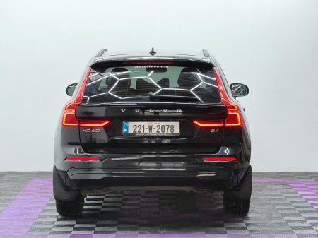 2022 Volvo XC60 B4 diesel MHEV 197hp AT8 Core €39,950 thumbnail