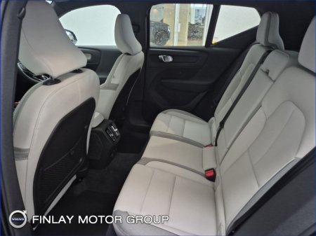 2025 Volvo EX40 Ultra single motor 69kw battery €48,750 thumbnail