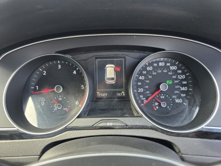 2016 Volkswagen Passat - thumbnail 26